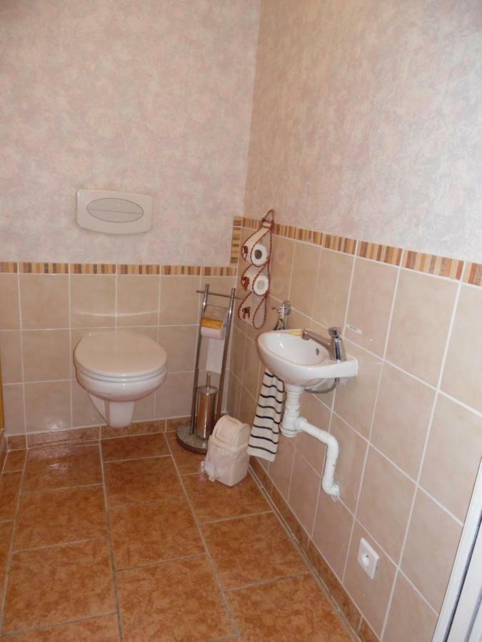 Meuble De La Tour Villa Нужон-сюр-Сен Екстериор снимка